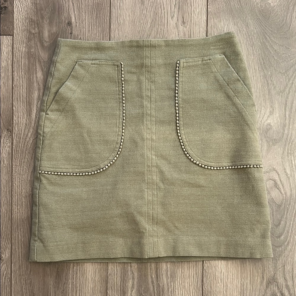 LOFT Olive Green Skirt with Pocket Detailing Size 0
